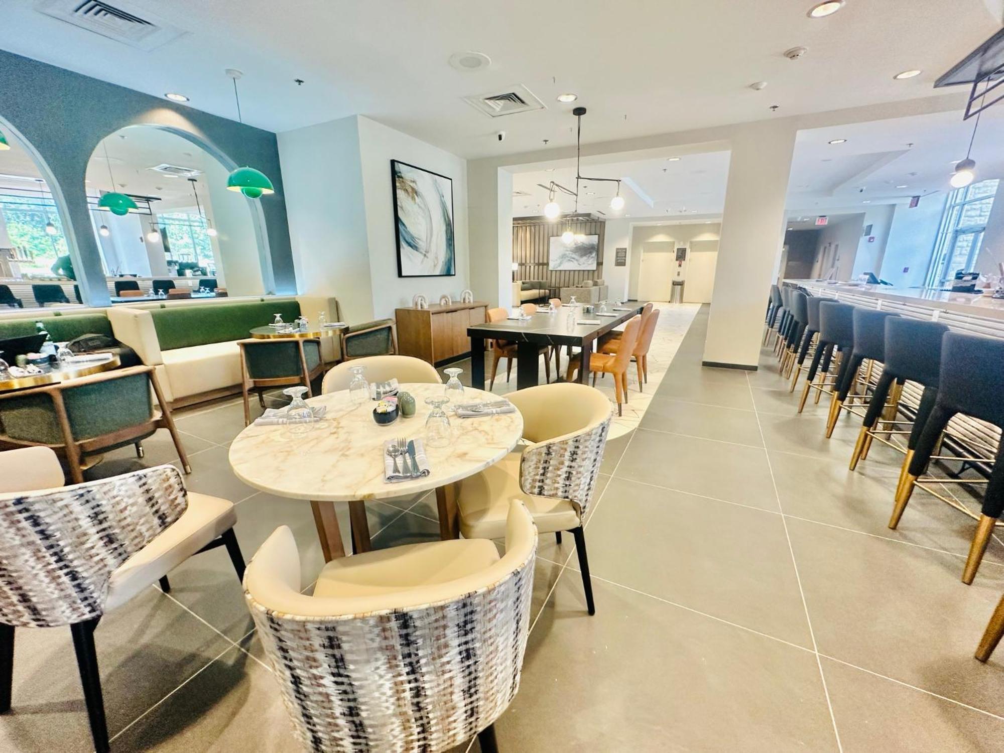 Delta Hotels By Marriott Colonial Heights Dış mekan fotoğraf