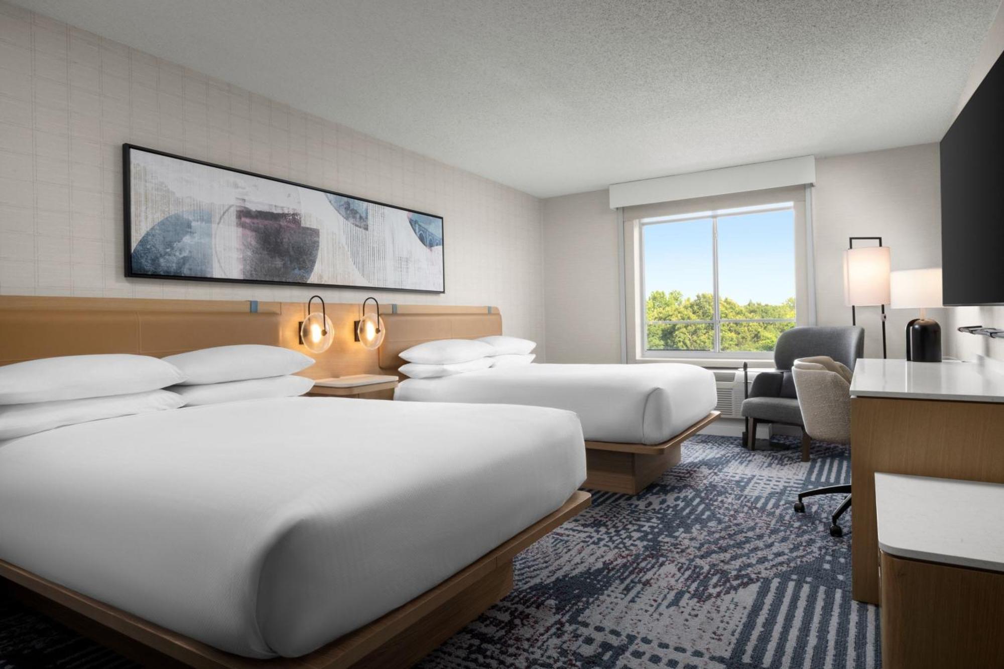 Delta Hotels By Marriott Colonial Heights Dış mekan fotoğraf