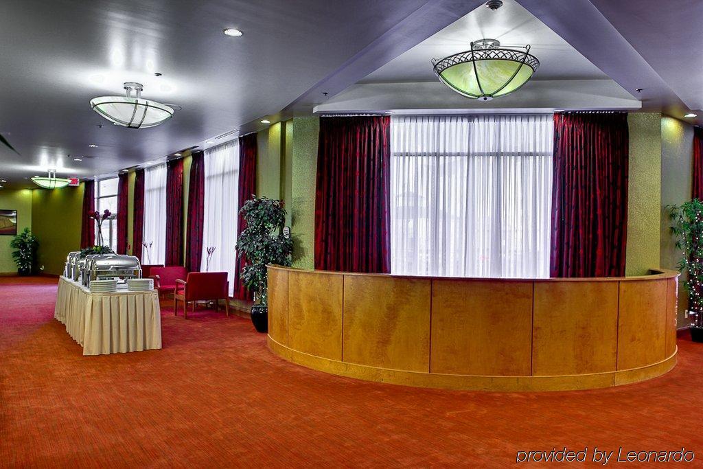 Delta Hotels By Marriott Colonial Heights Restoran fotoğraf